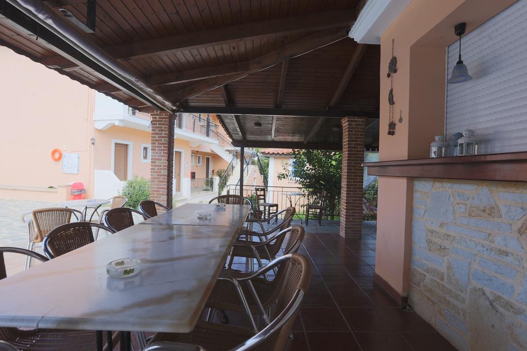 Doras Zante Studios & Apartments Argassi Bagian luar foto