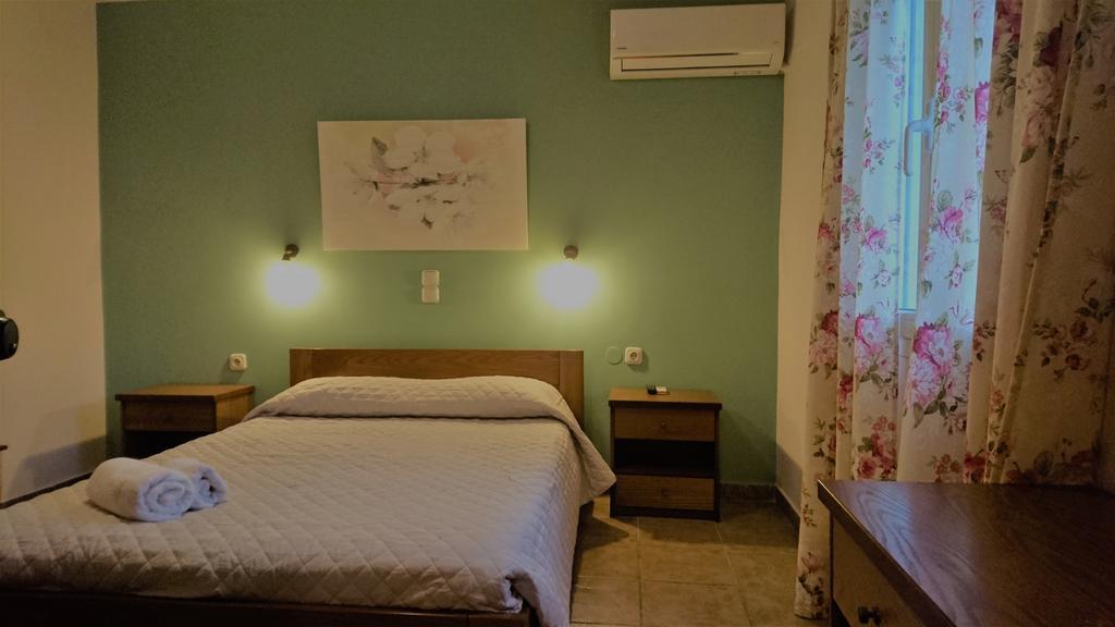 Doras Zante Studios & Apartments Argassi Bagian luar foto