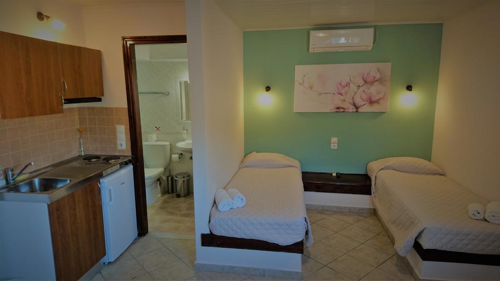 Doras Zante Studios & Apartments Argassi Bagian luar foto
