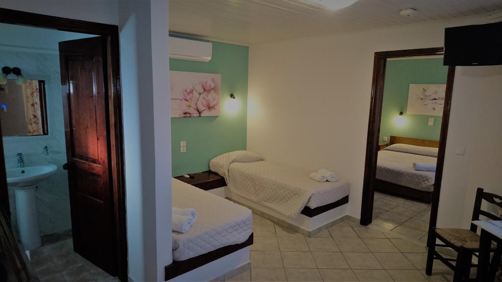 Doras Zante Studios & Apartments Argassi Bagian luar foto